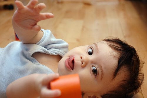 Baby Hueftgelenksuntersuchung Beweglichkeit bei U3